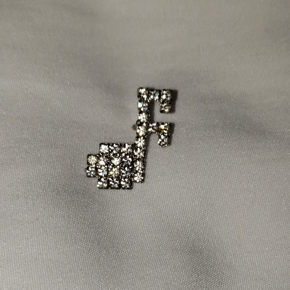 Silver Music Note Pin